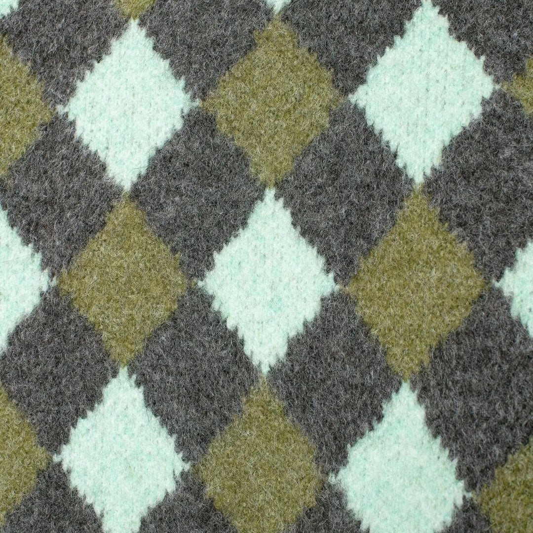 Kofta dam – kort grön stickad med knappar