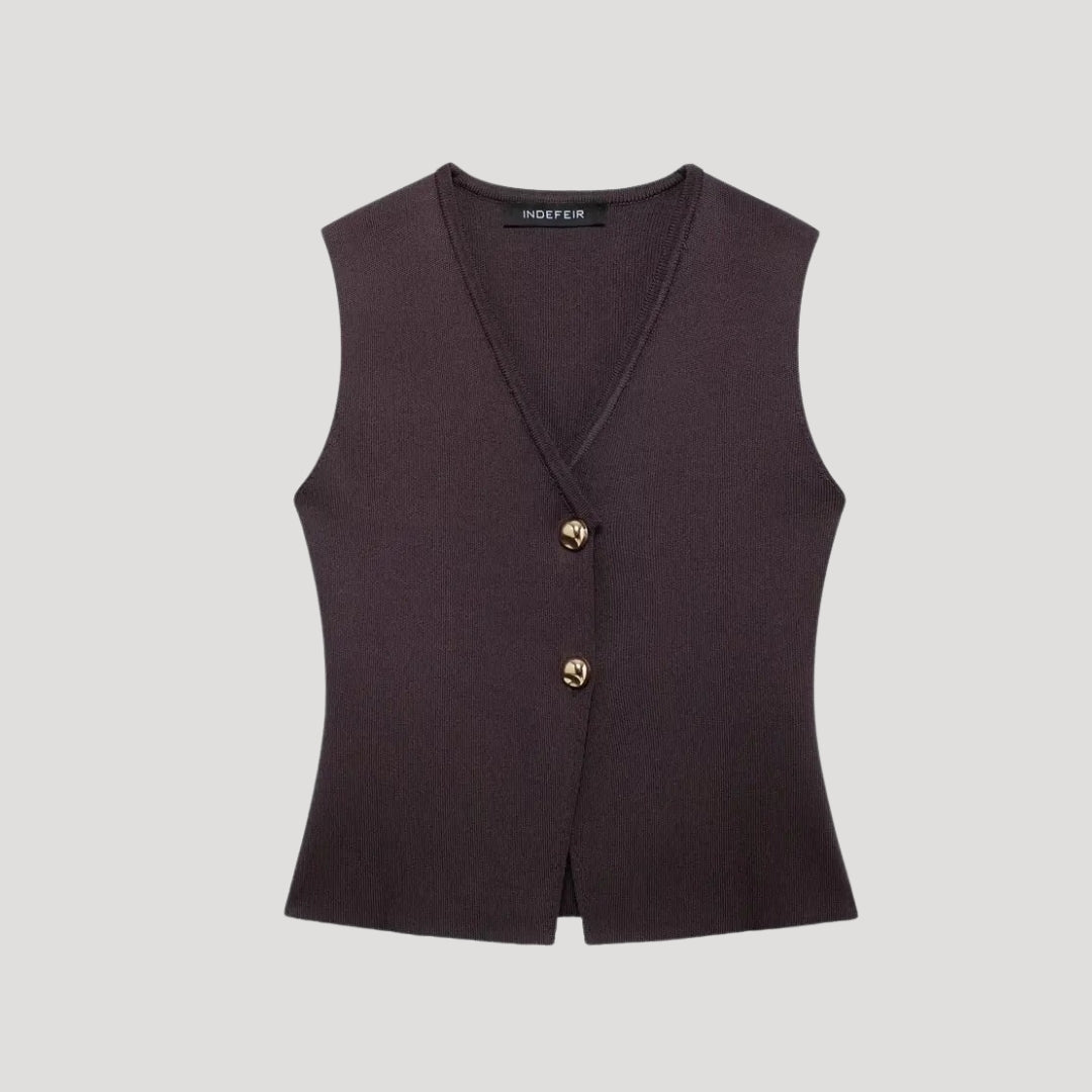 Matchande set dam – väst med plisserad kjol