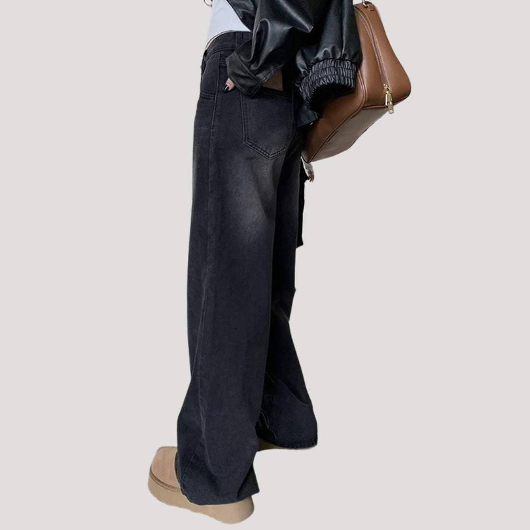 Dam svarta vida jeans med hög midja och rak passform