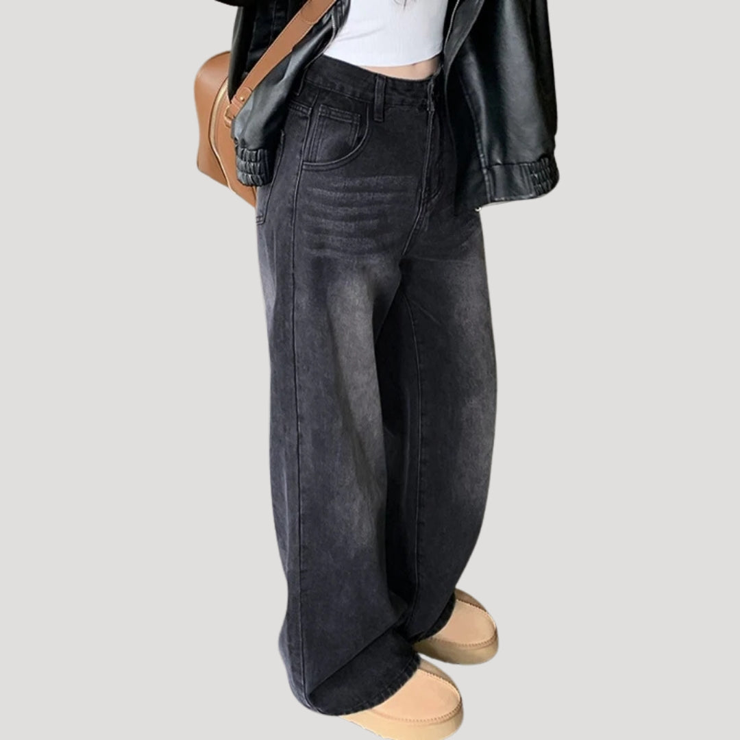 Dam svarta vida jeans med hög midja och rak passform