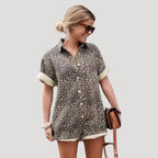 Dam leopardmönstrad kort byxdress med knappar