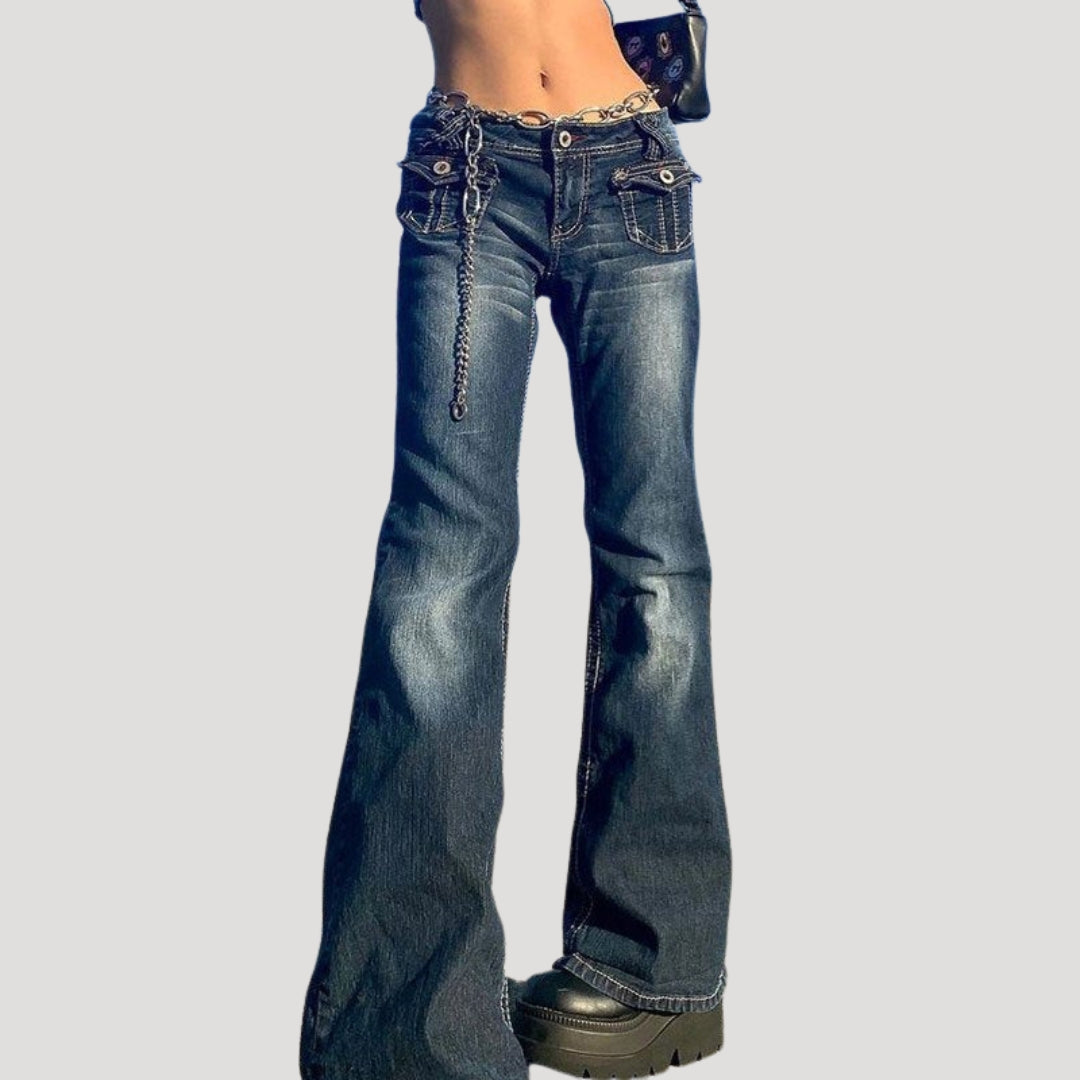 Dam lågmidjade bootcut jeans i mörkblå denim
