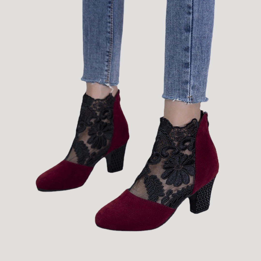 Dam stövletter boots med klack och spetsdetalj