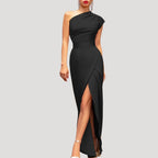 Dam enaxlad asymmetrisk festklänning i maxilängd