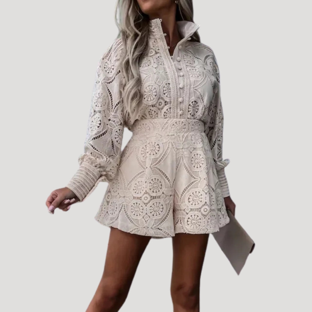 Dam långärmad spets playsuit med knappar