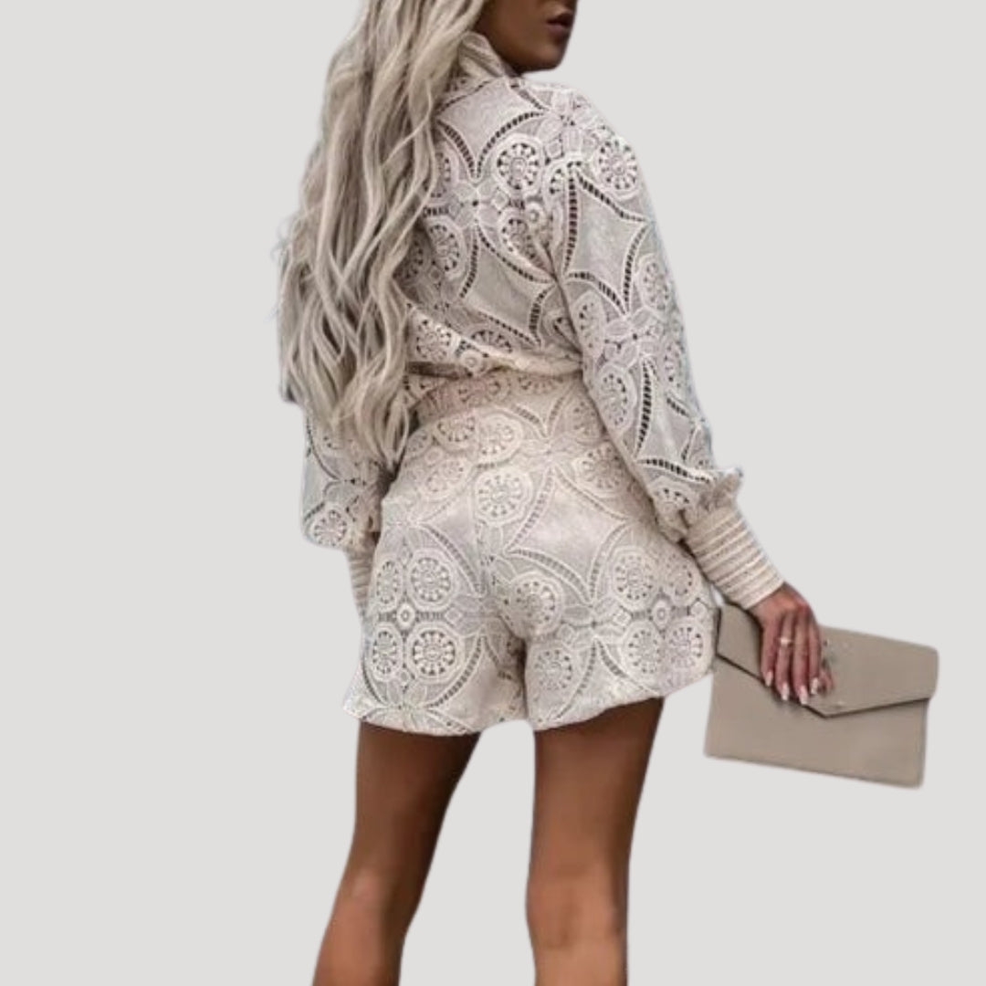 Dam långärmad spets playsuit med knappar