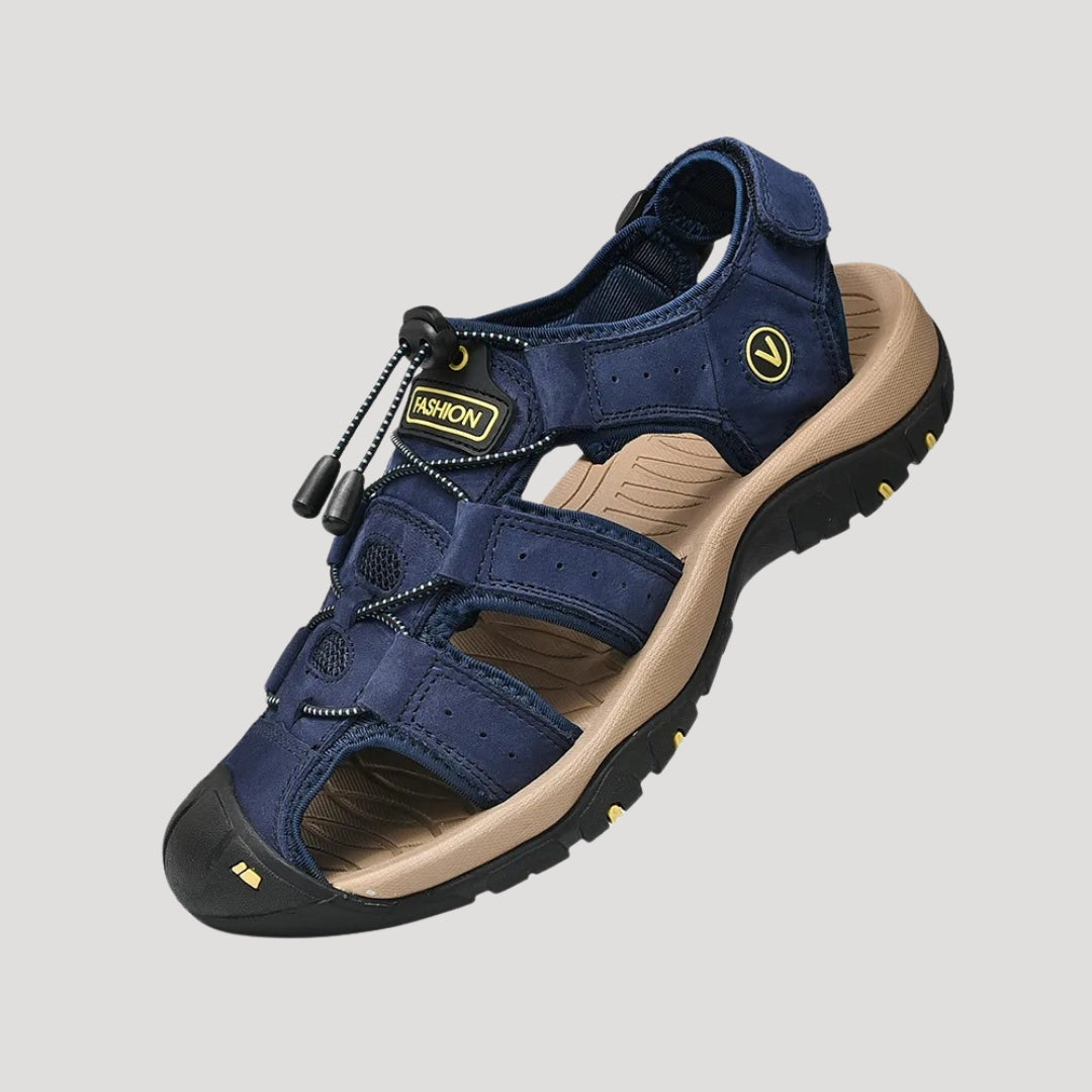 Herr sandaler i slitstarkt material med justerbar stängning