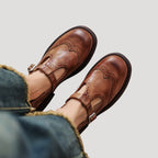 Dam ballerinaskor i läder med rem