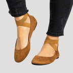 Damballerinaskor med rem för våren