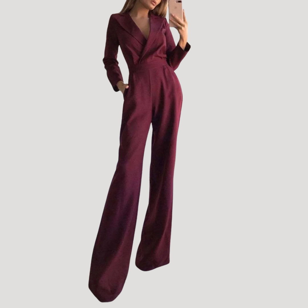 Dam långärmad skräddad jumpsuit med slagkrage