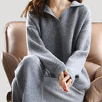 Dam stickat set med tröja med krage