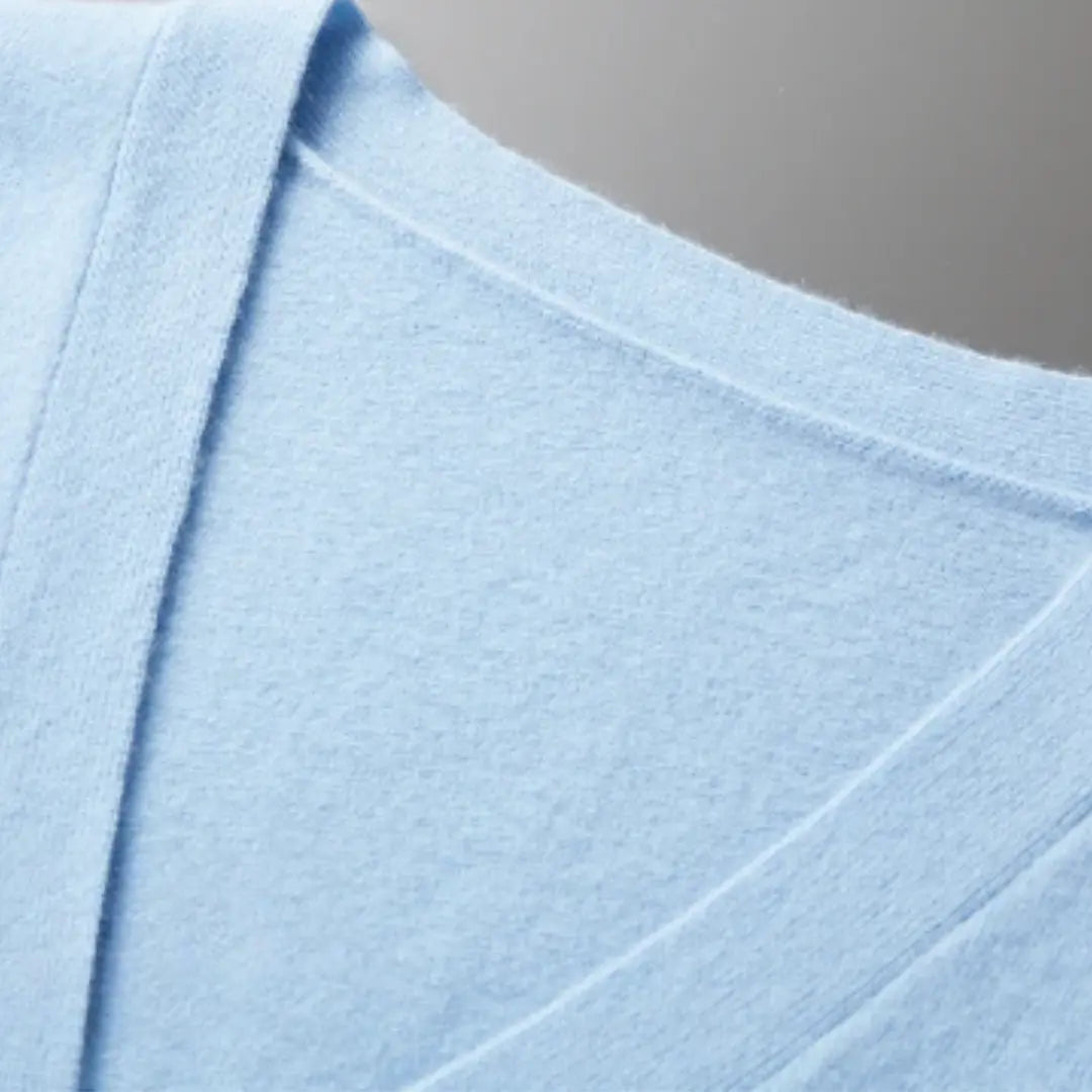 Dam cardigan i mjukt material med knappknäppning 4