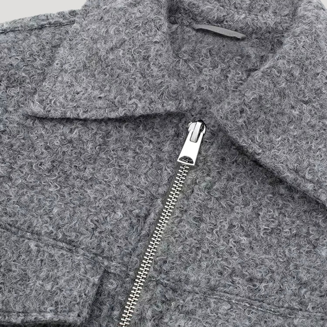 Dam kort ullkappa med krage för hösten