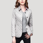 Dam lätt quiltad sommarjacka med knappstängning 1