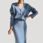 Dam stickad kofta och midikjol set för vinter